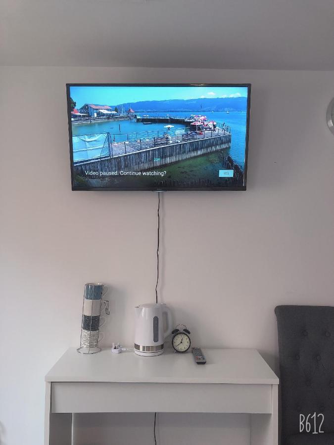 Flat 1 - Entire Modern Studio With En-Suite And Free Parking Close To Qmc, City Centre & Notts Uni Нотингам Екстериор снимка