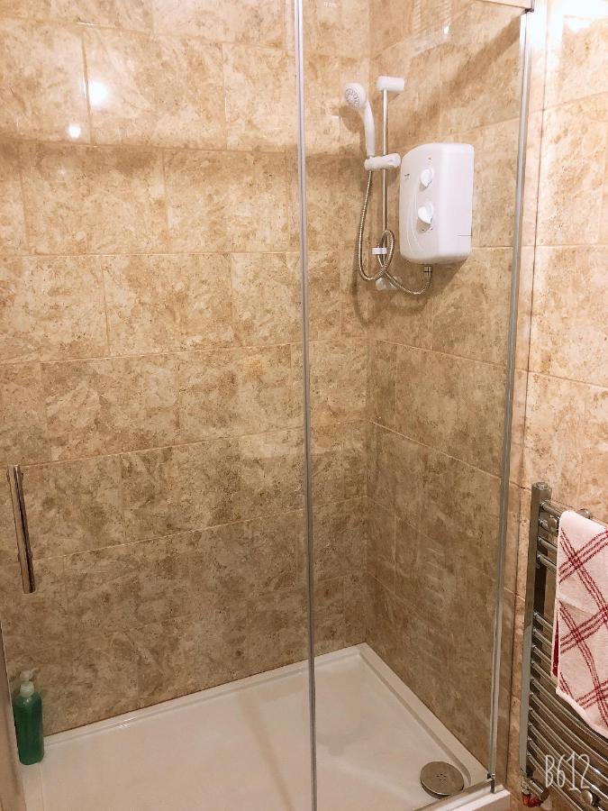 Flat 1 - Entire Modern Studio With En-Suite And Free Parking Close To Qmc, City Centre & Notts Uni Нотингам Екстериор снимка